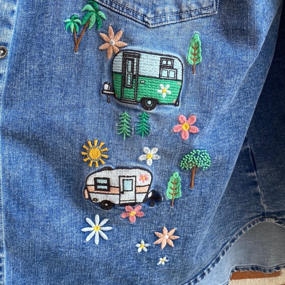 Billy T Denim Happy Camper Embroidered Shirt Shacket Overshirt MSRP $142 - Picture 9 of 16